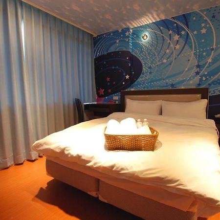 טאיפיי Happiness Inn מראה חיצוני תמונה