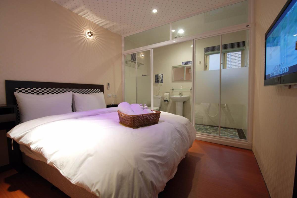 טאיפיי Happiness Inn מראה חיצוני תמונה